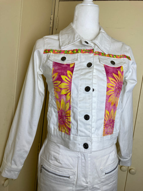 Kids white denim jacket with bright Lilly Pulitzer / M (7-8)